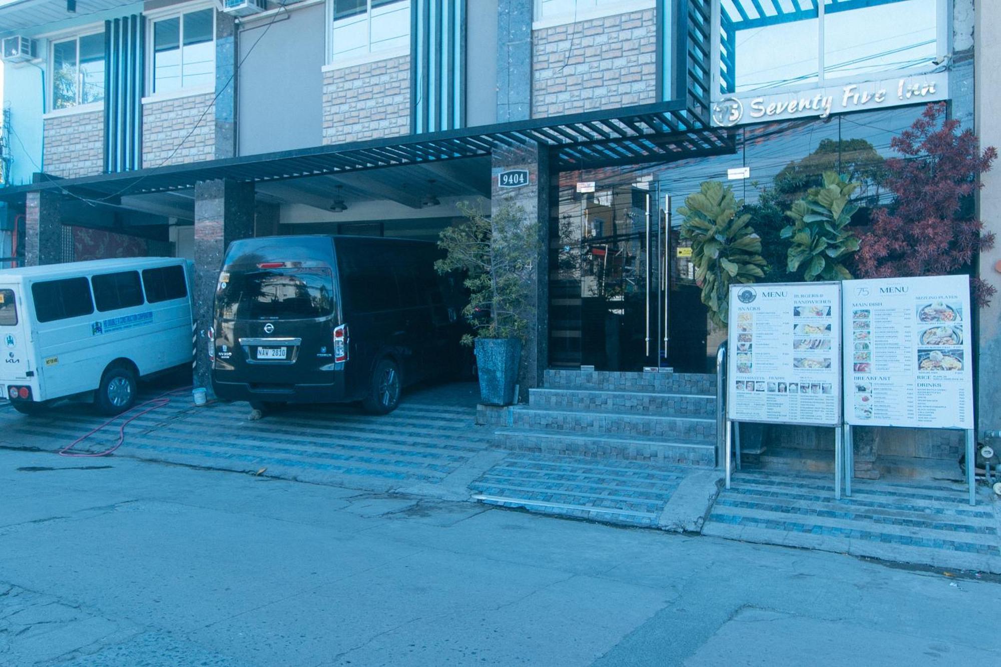 Reddoorz Plus At Seventy Five Inn Near Manila Airport Paranaque City Exterior foto